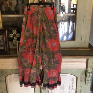 Matilda Jane size 12 ruffle pants
